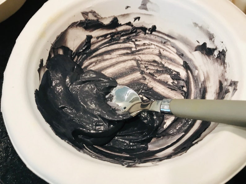 Black Liquid Gel
